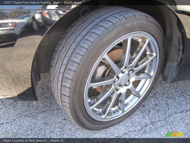 Custom Wheels of 2007 Prius Hybrid Touring