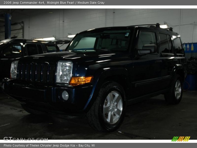Midnight Blue Pearl / Medium Slate Gray 2006 Jeep Commander 4x4