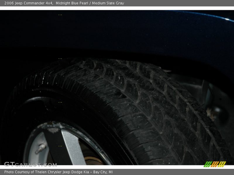 Midnight Blue Pearl / Medium Slate Gray 2006 Jeep Commander 4x4