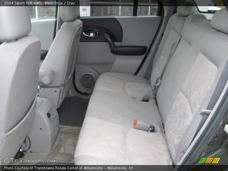  2004 VUE AWD Gray Interior