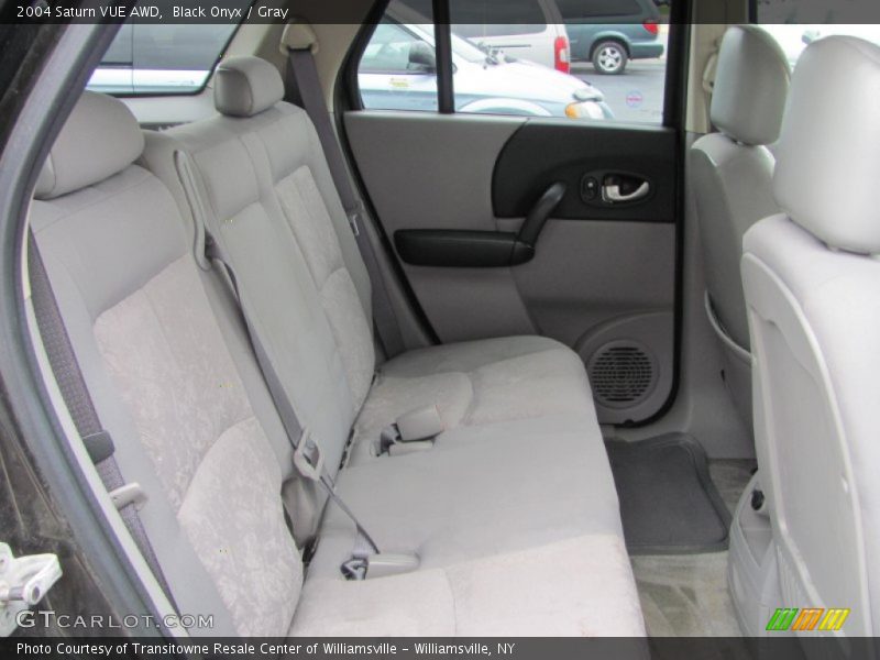  2004 VUE AWD Gray Interior