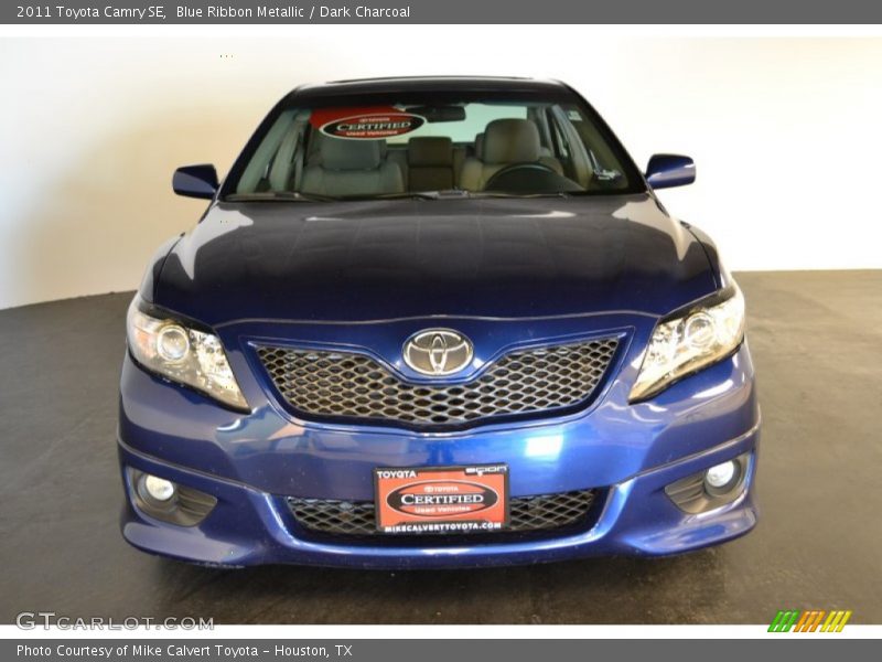 Blue Ribbon Metallic / Dark Charcoal 2011 Toyota Camry SE