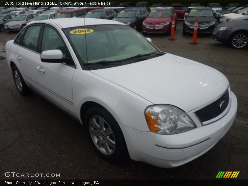 Oxford White / Pebble Beige 2005 Ford Five Hundred SEL