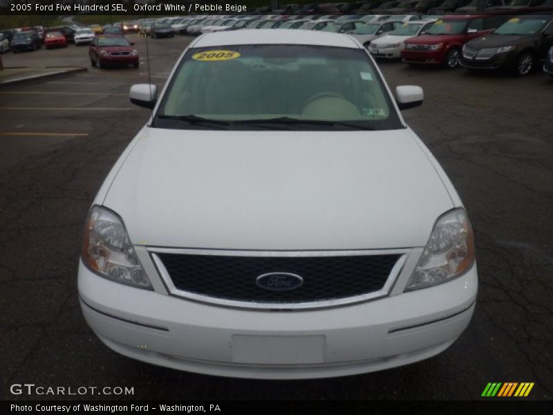 Oxford White / Pebble Beige 2005 Ford Five Hundred SEL