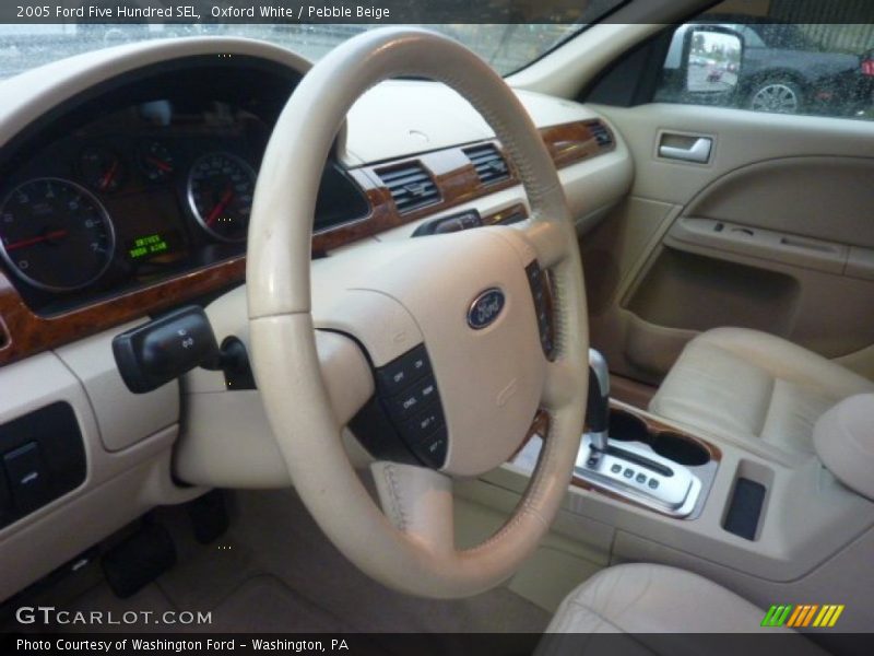 Oxford White / Pebble Beige 2005 Ford Five Hundred SEL
