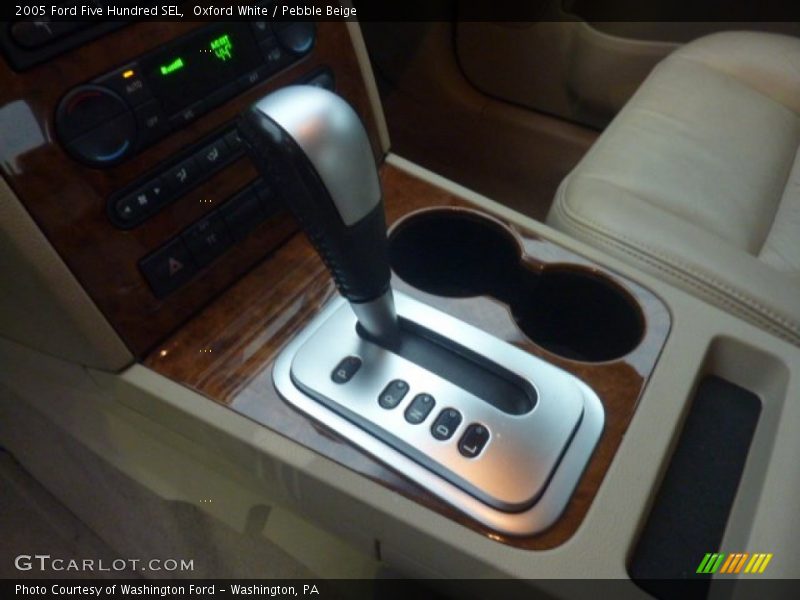 Oxford White / Pebble Beige 2005 Ford Five Hundred SEL