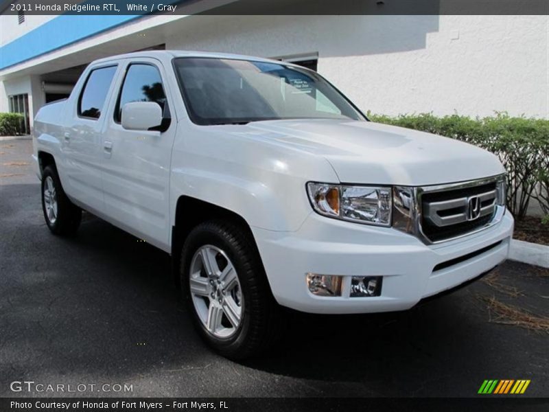 White / Gray 2011 Honda Ridgeline RTL