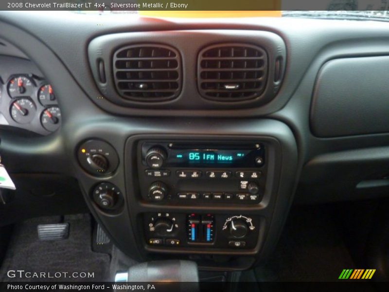 Silverstone Metallic / Ebony 2008 Chevrolet TrailBlazer LT 4x4