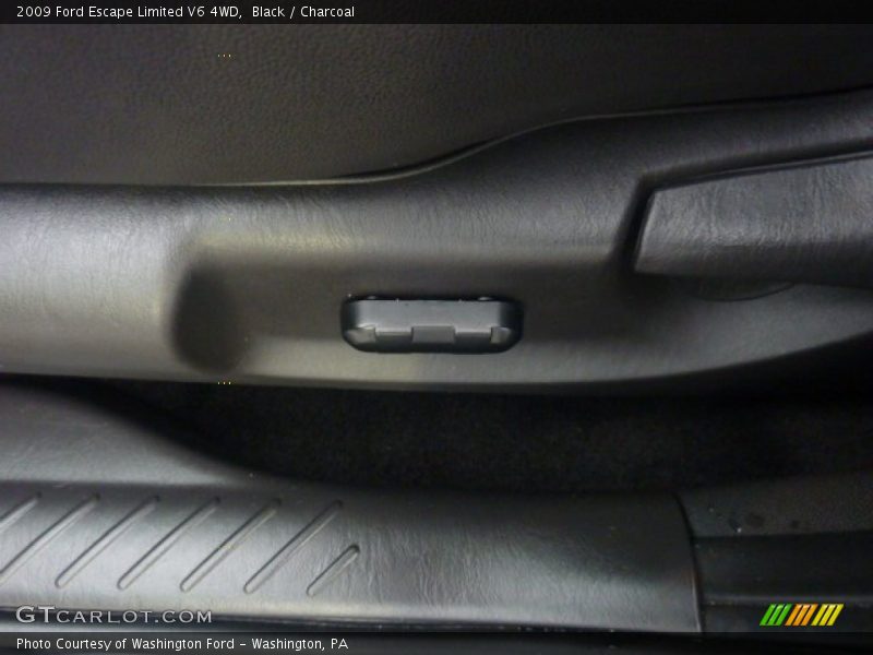 Black / Charcoal 2009 Ford Escape Limited V6 4WD