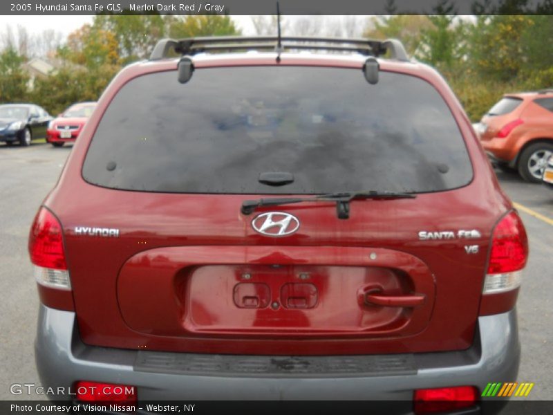 Merlot Dark Red / Gray 2005 Hyundai Santa Fe GLS