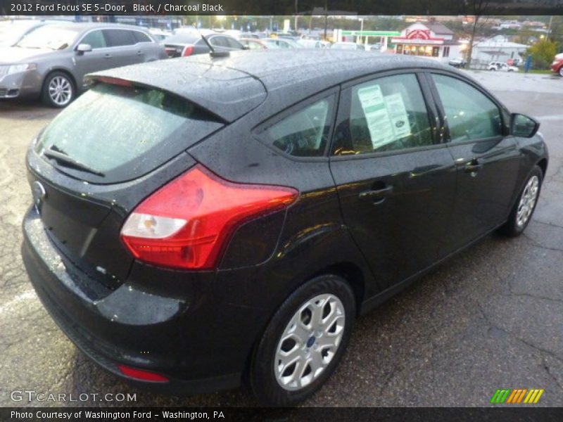 Black / Charcoal Black 2012 Ford Focus SE 5-Door