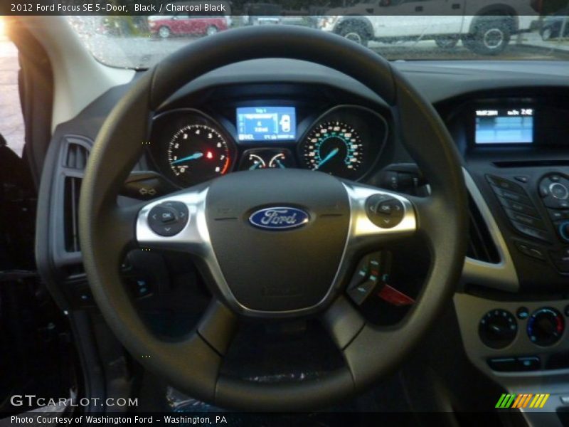 Black / Charcoal Black 2012 Ford Focus SE 5-Door