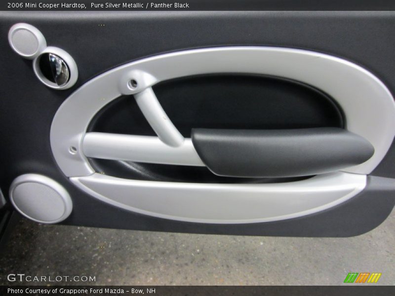 Pure Silver Metallic / Panther Black 2006 Mini Cooper Hardtop