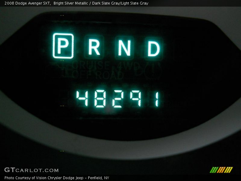 Bright Silver Metallic / Dark Slate Gray/Light Slate Gray 2008 Dodge Avenger SXT