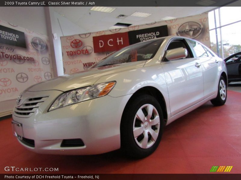 Classic Silver Metallic / Ash 2009 Toyota Camry LE