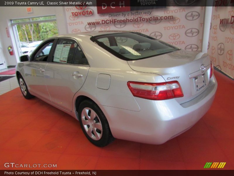 Classic Silver Metallic / Ash 2009 Toyota Camry LE