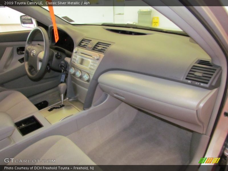 Classic Silver Metallic / Ash 2009 Toyota Camry LE