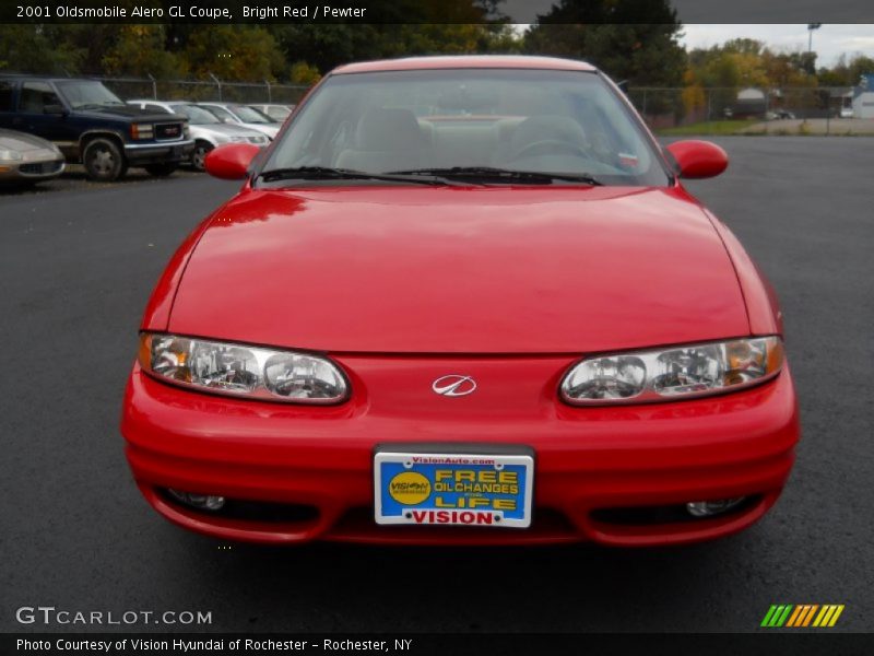 Bright Red / Pewter 2001 Oldsmobile Alero GL Coupe