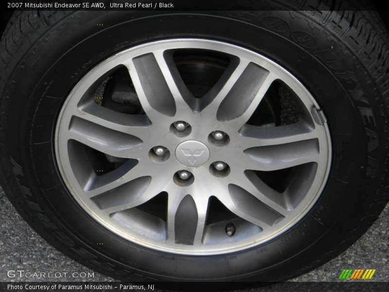 Ultra Red Pearl / Black 2007 Mitsubishi Endeavor SE AWD