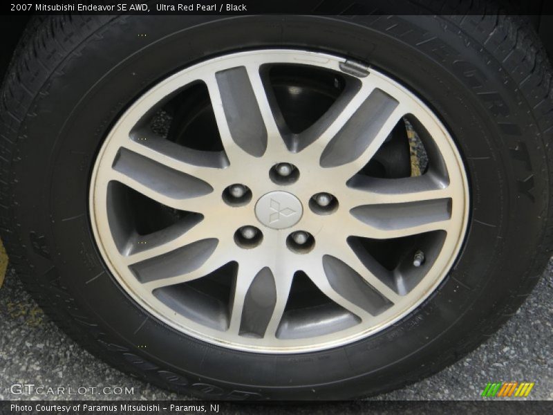 Ultra Red Pearl / Black 2007 Mitsubishi Endeavor SE AWD