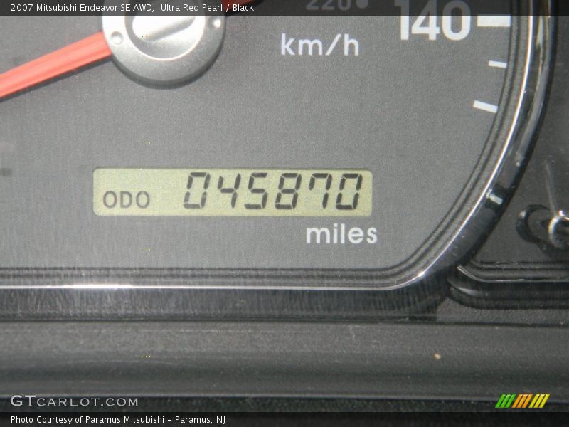 Ultra Red Pearl / Black 2007 Mitsubishi Endeavor SE AWD