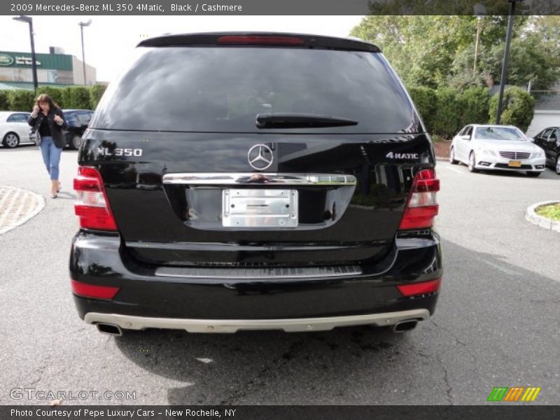 Black / Cashmere 2009 Mercedes-Benz ML 350 4Matic