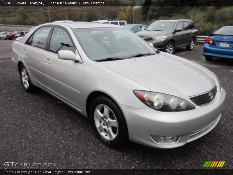 Lunar Mist Metallic / Dark Charcoal 2006 Toyota Camry SE