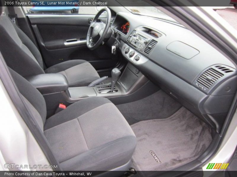 Lunar Mist Metallic / Dark Charcoal 2006 Toyota Camry SE