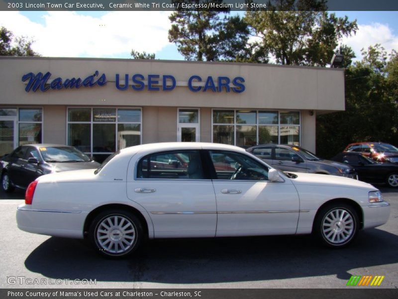 Ceramic White Tri Coat / Espresso/Medium Light Stone 2003 Lincoln Town Car Executive