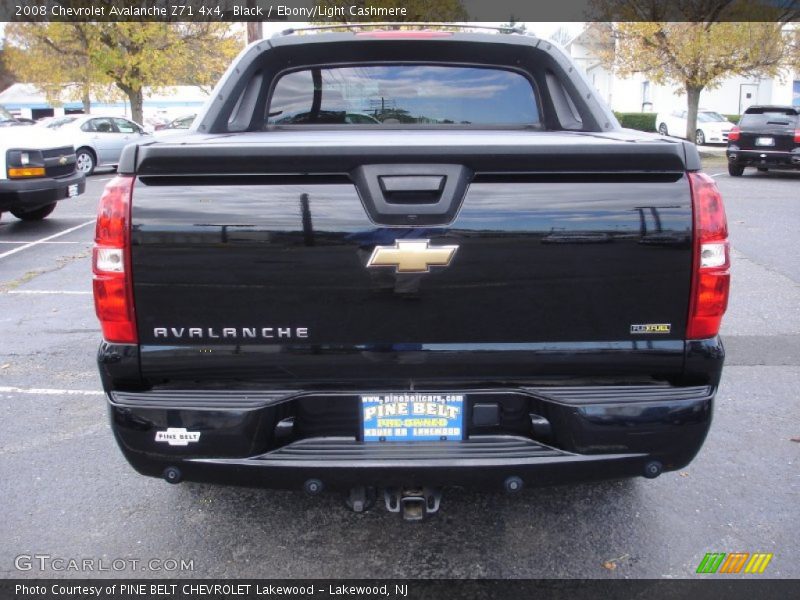 Black / Ebony/Light Cashmere 2008 Chevrolet Avalanche Z71 4x4