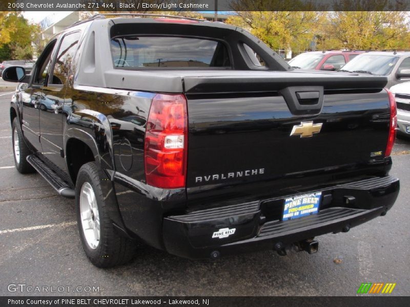 Black / Ebony/Light Cashmere 2008 Chevrolet Avalanche Z71 4x4
