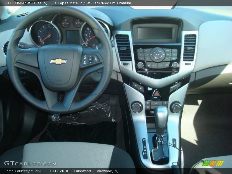 Blue Topaz Metallic / Jet Black/Medium Titanium 2012 Chevrolet Cruze LS