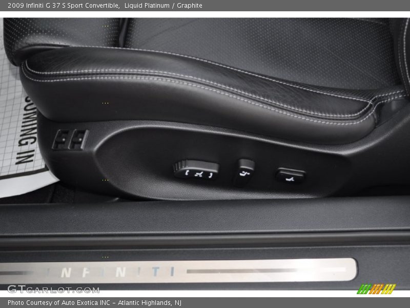 Liquid Platinum / Graphite 2009 Infiniti G 37 S Sport Convertible