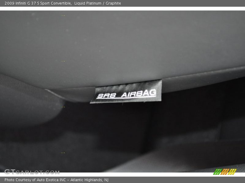 Liquid Platinum / Graphite 2009 Infiniti G 37 S Sport Convertible