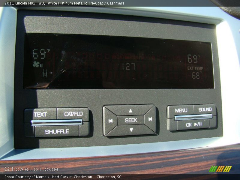 White Platinum Metallic Tri-Coat / Cashmere 2011 Lincoln MKS FWD