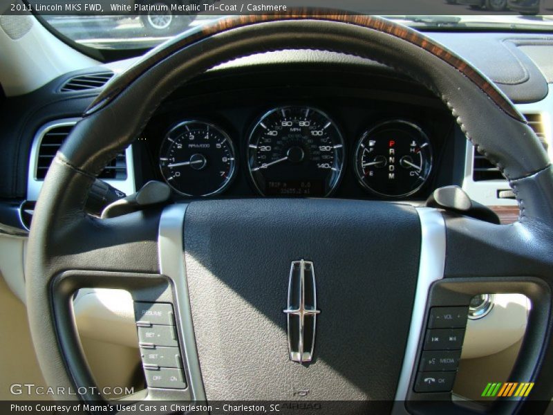White Platinum Metallic Tri-Coat / Cashmere 2011 Lincoln MKS FWD