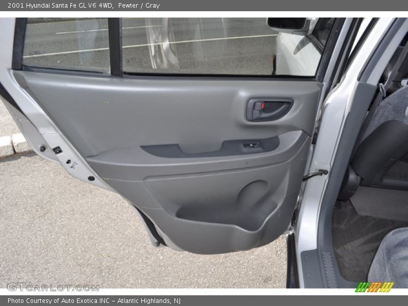 Pewter / Gray 2001 Hyundai Santa Fe GL V6 4WD