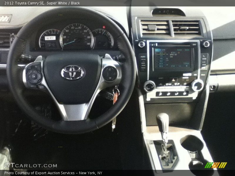 Super White / Black 2012 Toyota Camry SE