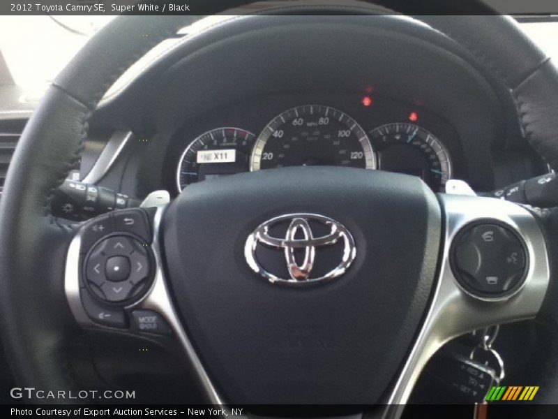 Super White / Black 2012 Toyota Camry SE