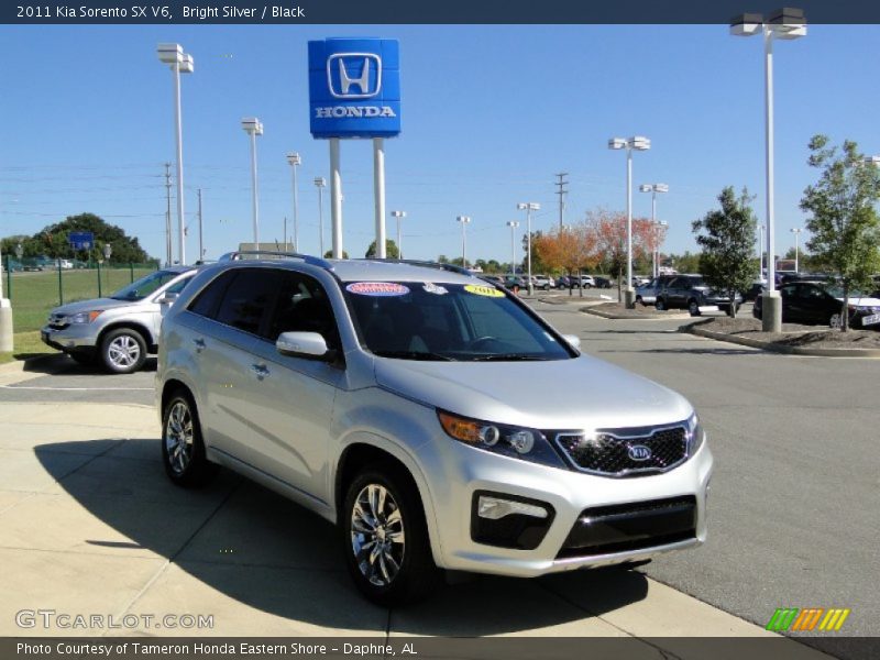 Bright Silver / Black 2011 Kia Sorento SX V6