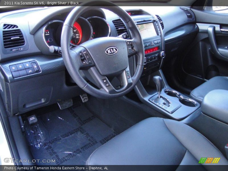 Black Interior - 2011 Sorento SX V6 