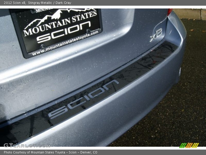 Stingray Metallic / Dark Gray 2012 Scion xB