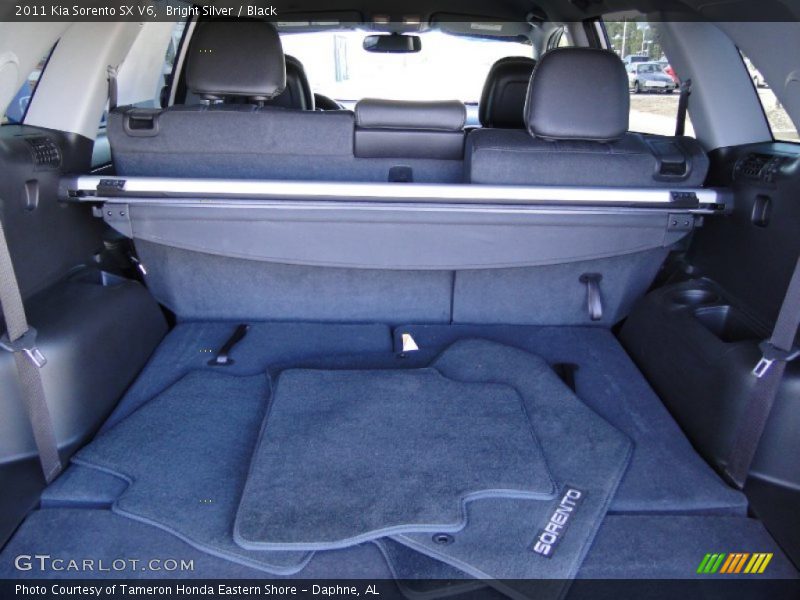  2011 Sorento SX V6 Trunk