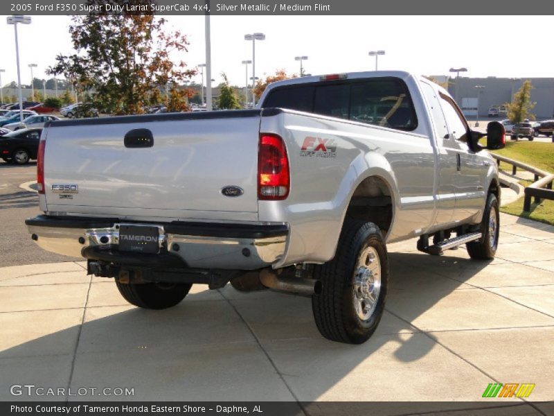 Silver Metallic / Medium Flint 2005 Ford F350 Super Duty Lariat SuperCab 4x4