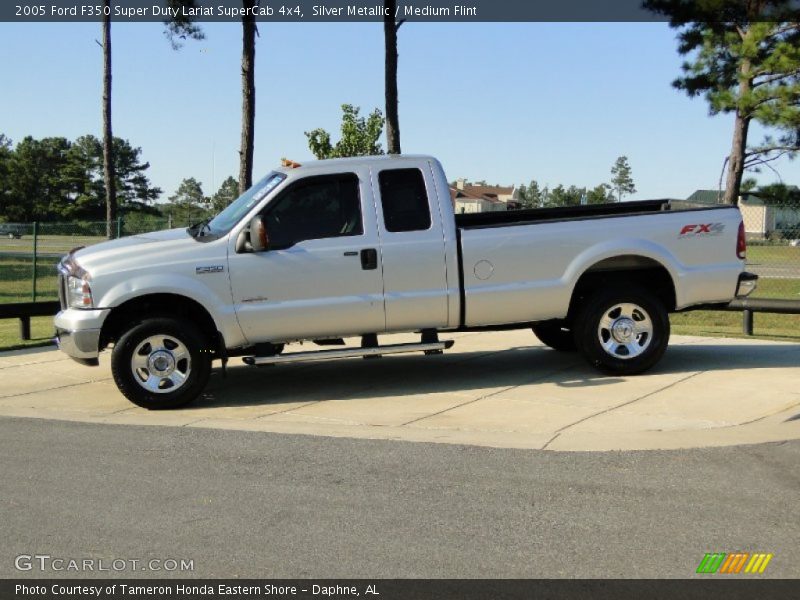 Silver Metallic / Medium Flint 2005 Ford F350 Super Duty Lariat SuperCab 4x4