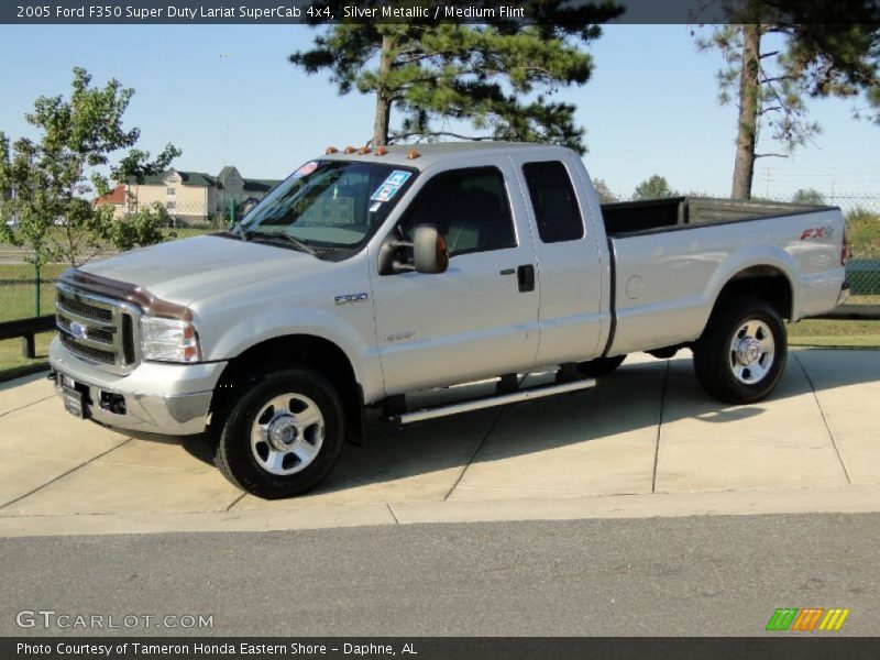 Silver Metallic / Medium Flint 2005 Ford F350 Super Duty Lariat SuperCab 4x4