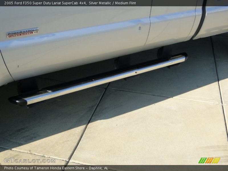 Silver Metallic / Medium Flint 2005 Ford F350 Super Duty Lariat SuperCab 4x4