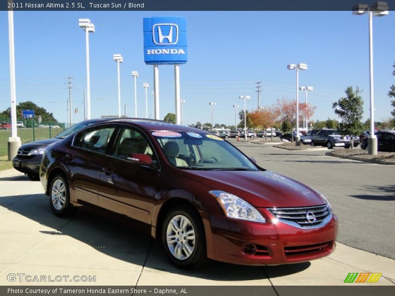 Tuscan Sun / Blond 2011 Nissan Altima 2.5 SL