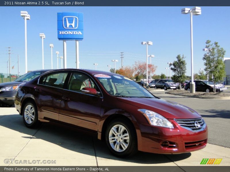 Tuscan Sun / Blond 2011 Nissan Altima 2.5 SL