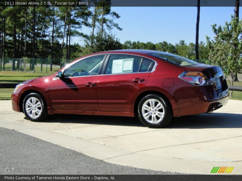 Tuscan Sun / Blond 2011 Nissan Altima 2.5 SL